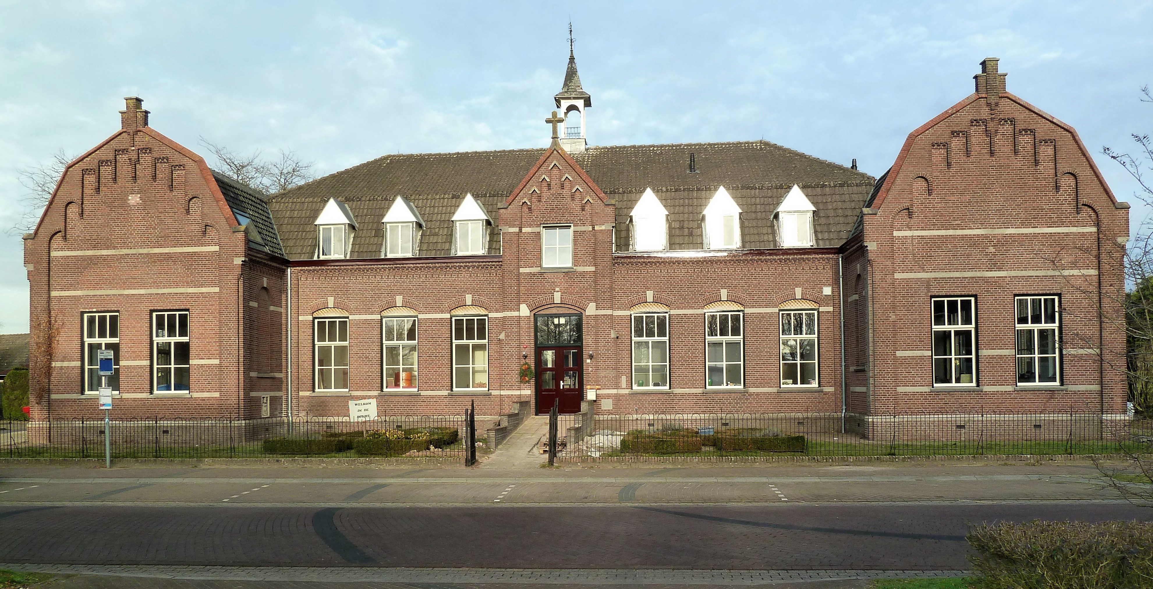 voorgevel nieuwe toestand